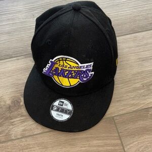 New Era Black and Purple Youth Los Angeles Lakers adjustable Hat